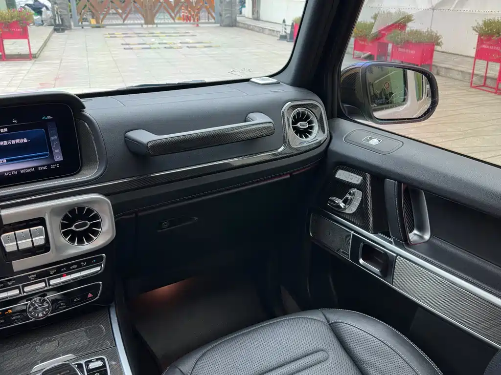 Mercedes-Benz G-Class 2019 — фото 21