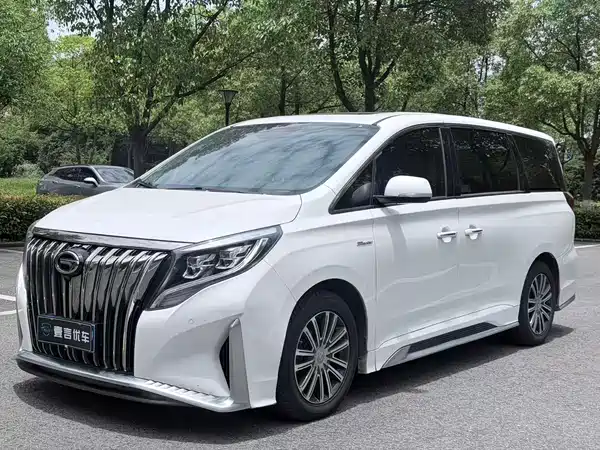 GAC Trumpchi M8 2021