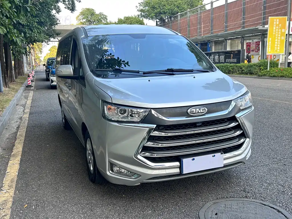 JAC Refine Refine M4 2022