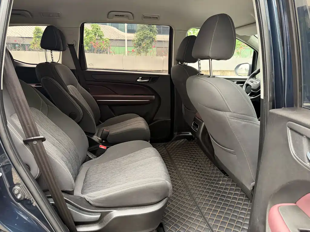 GAC Motor Trumpchi M6 2023 — фото 14