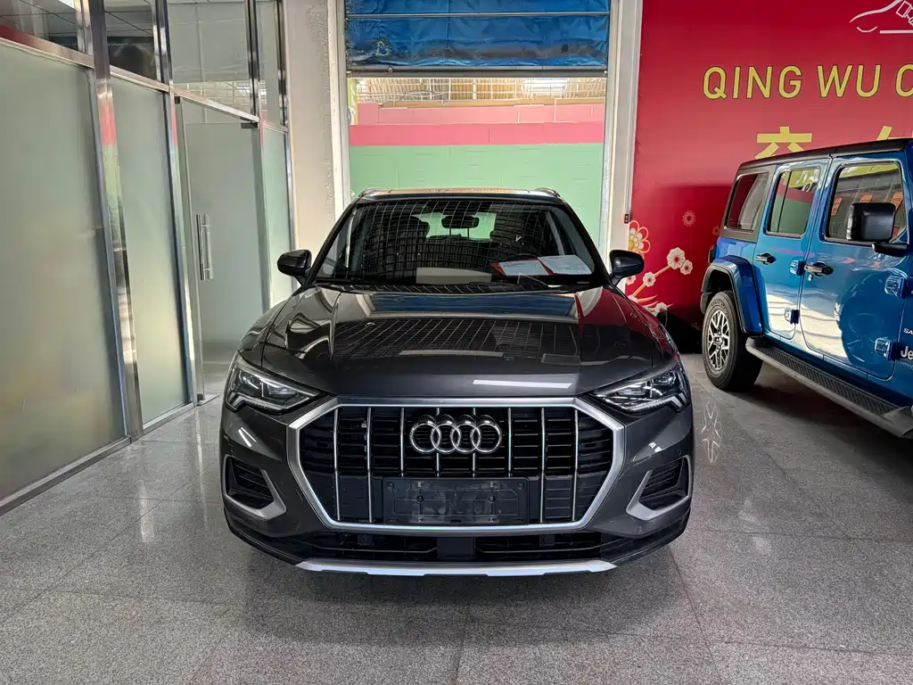 Audi Q3 2020 — фото 2