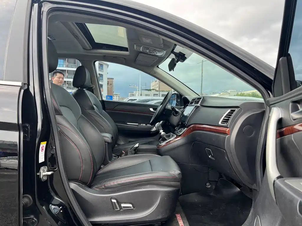 Haval H6 2015 — фото 24