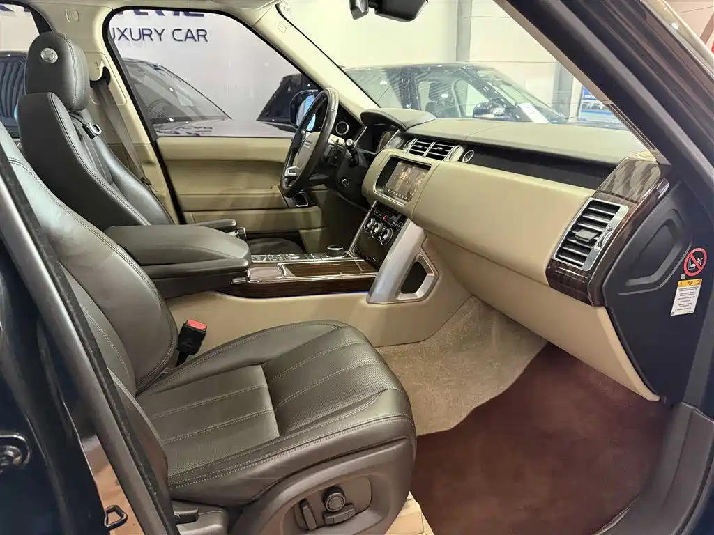Land Rover Range Rover 2018 — фото 12