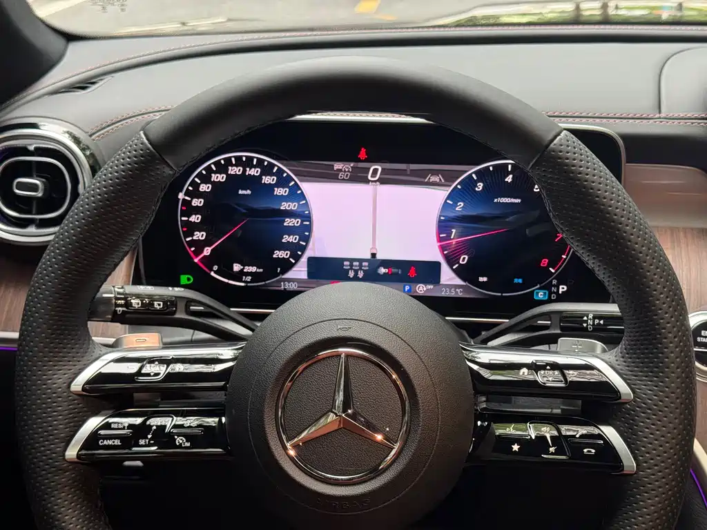 Mercedes-Benz GLC 2025 — фото 20