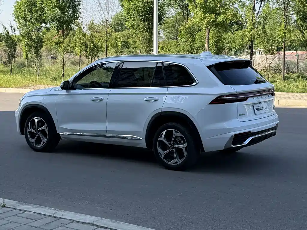Geely Xingyue L 2025 — фото 6