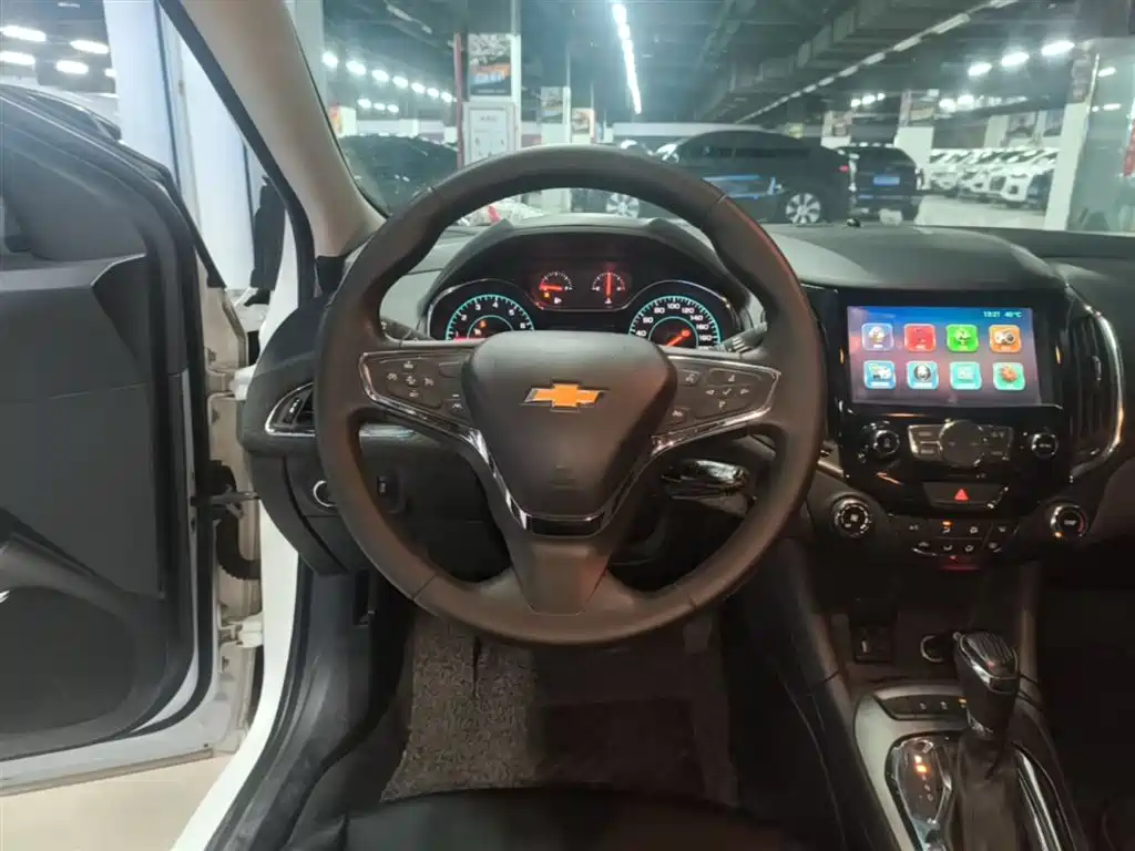 Chevrolet Cruze 2015 — фото 11