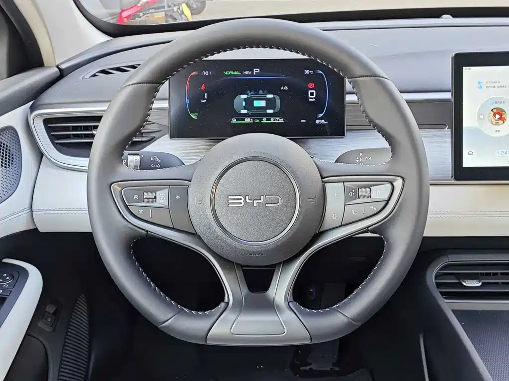 BYD Seal 05 DM-i 2026 — фото 11