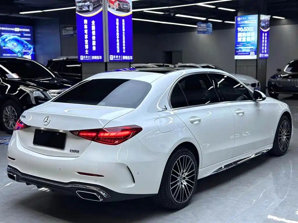 Mercedes-Benz C-Class 2022 — фото 9