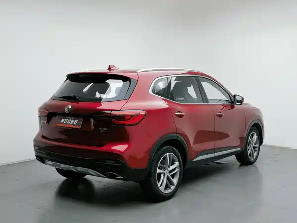 MG HS 2022