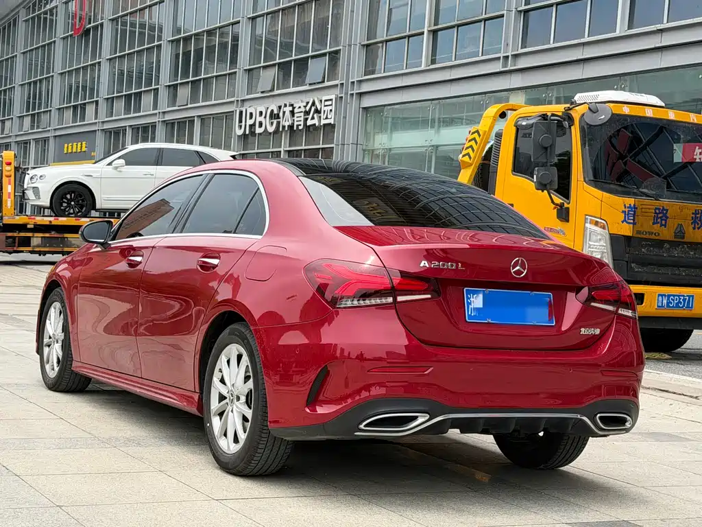 Mercedes-Benz A-Class 2021 — фото 2