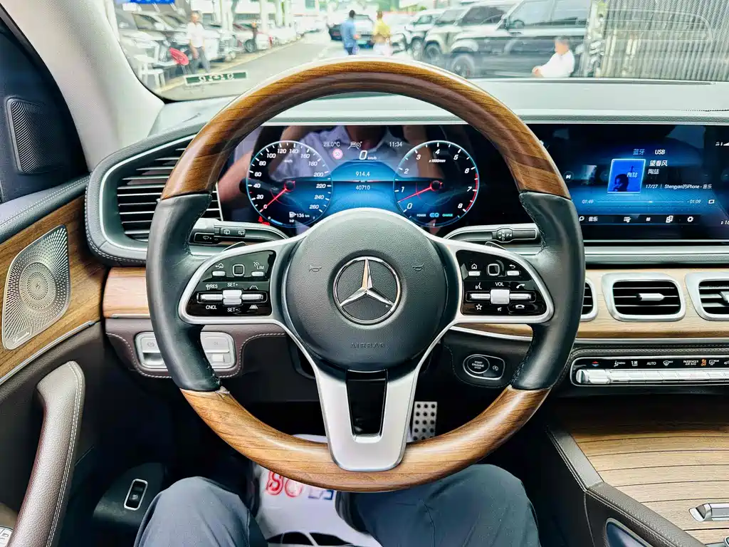 Mercedes-Benz GLS 2022 — фото 11