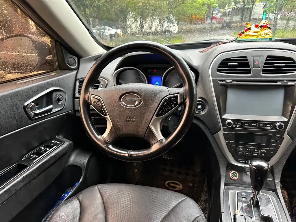 GAC Motor Trumpchi GS5 2013 — фото 12