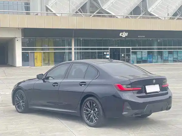 BMW 3 Series 2023