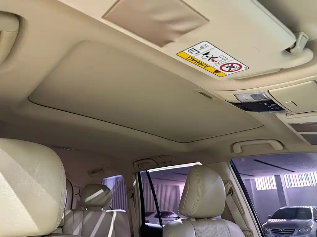 Toyota Prado 2018 — фото 12