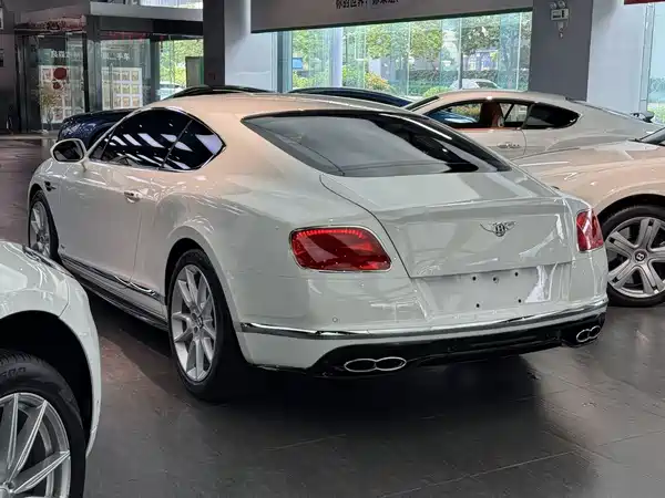Bentley Continental 2017