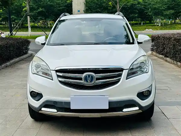 Changan CS35 2016