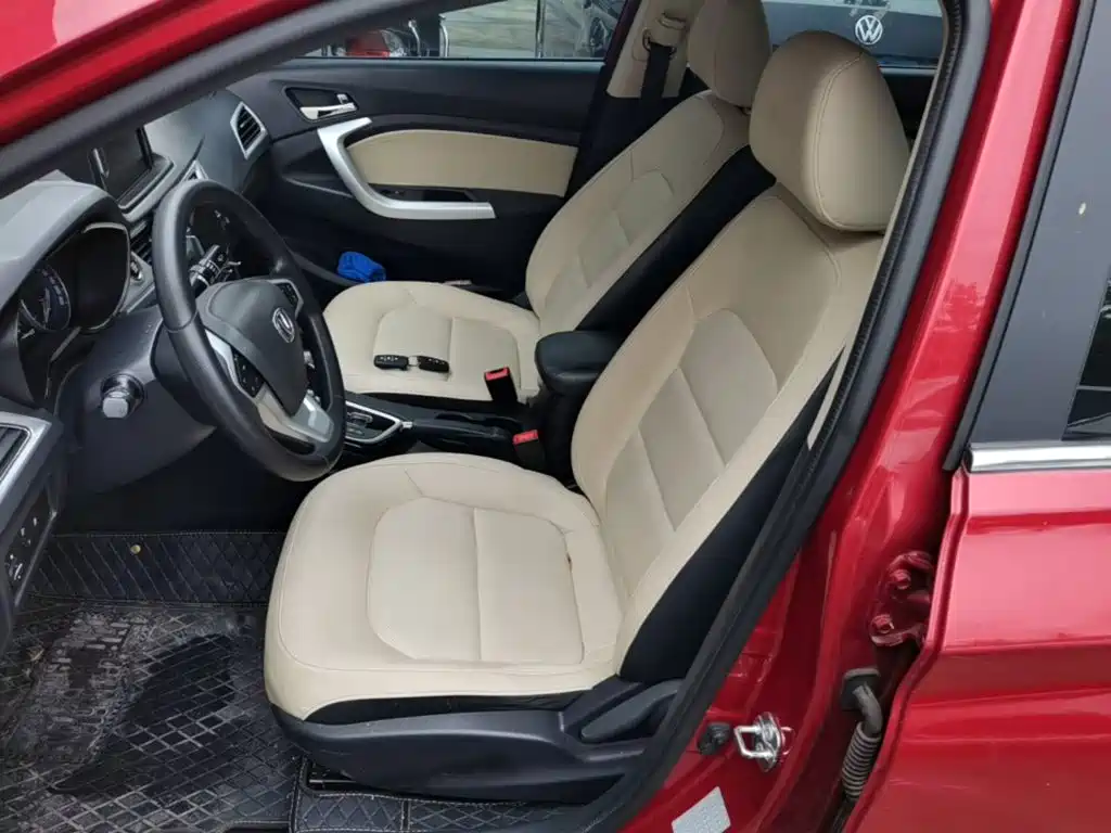 Changan V7 2017 — фото 15