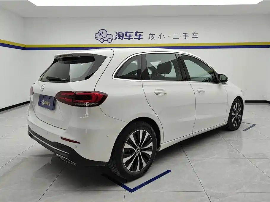 Mercedes-Benz B-Class 2023