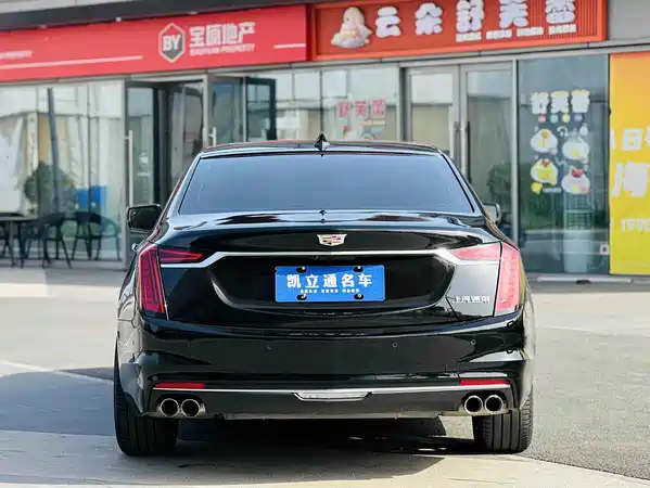 Cadillac CT6 2022