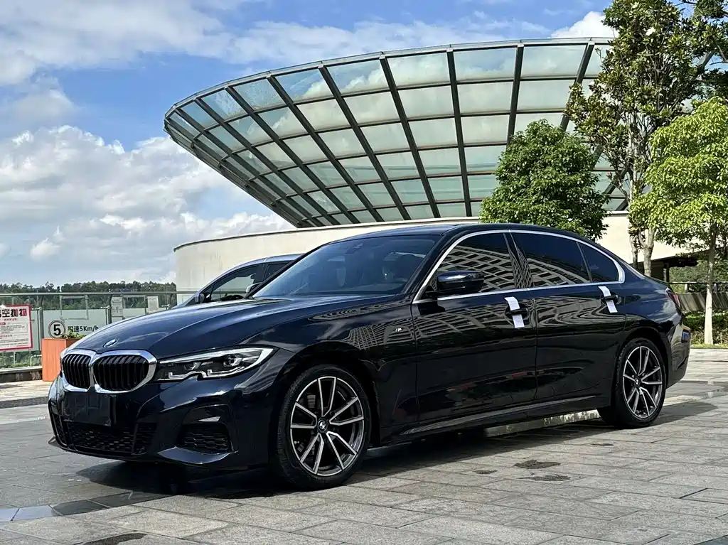 BMW 3 Series 2022