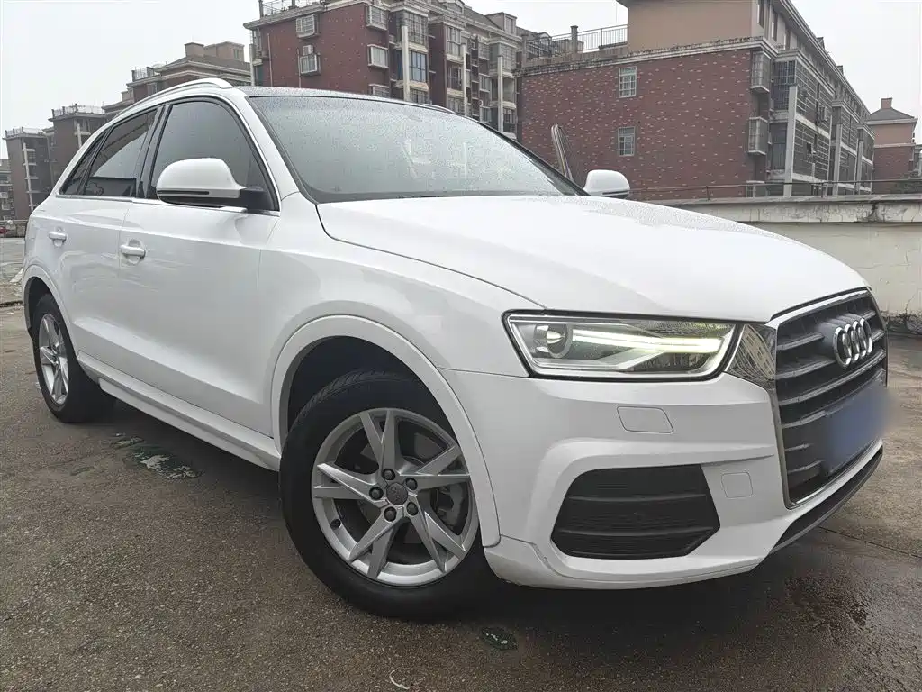 Audi Q3 2017 — фото 7
