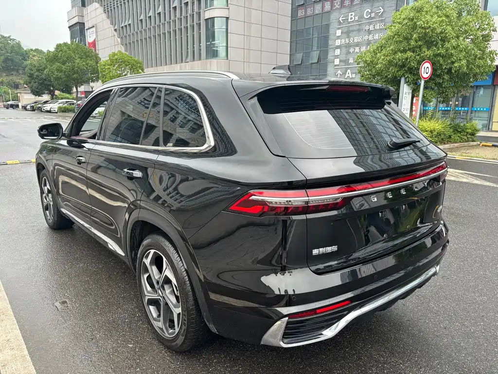 Geely Xingyue L 2021 — фото 12
