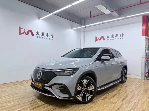 Mercedes-Benz EQE SUV 2023