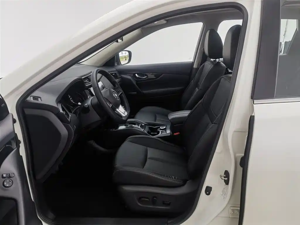 Nissan X-Trail 2020 — фото 10