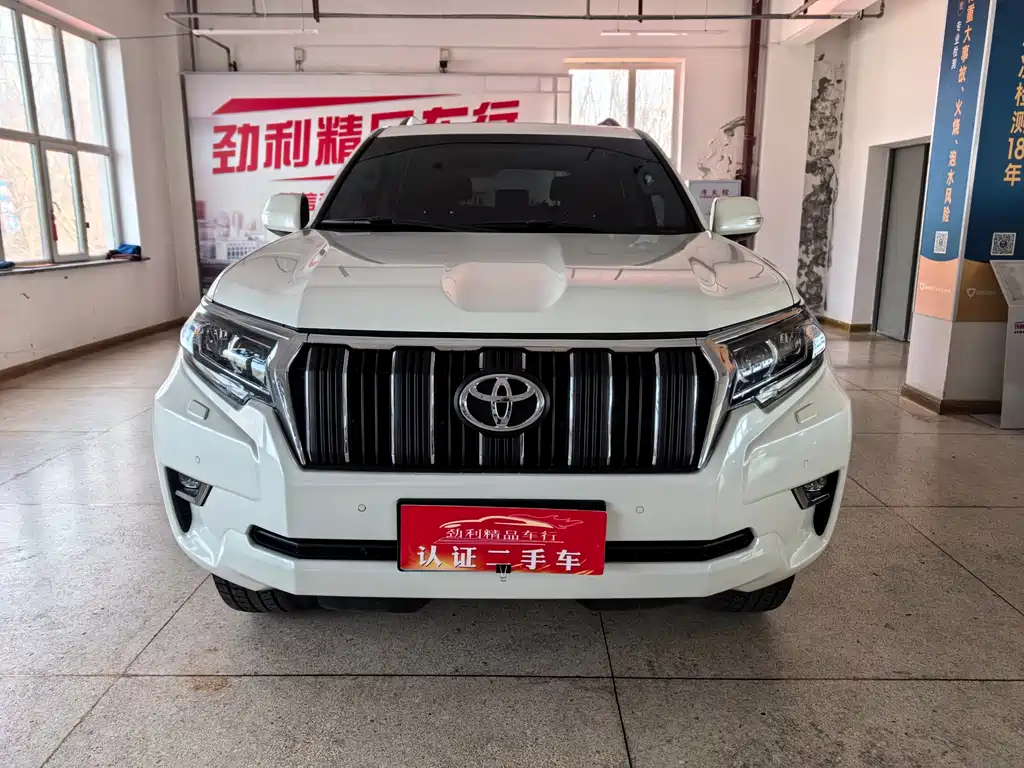 Toyota Prado 2018 — фото 2