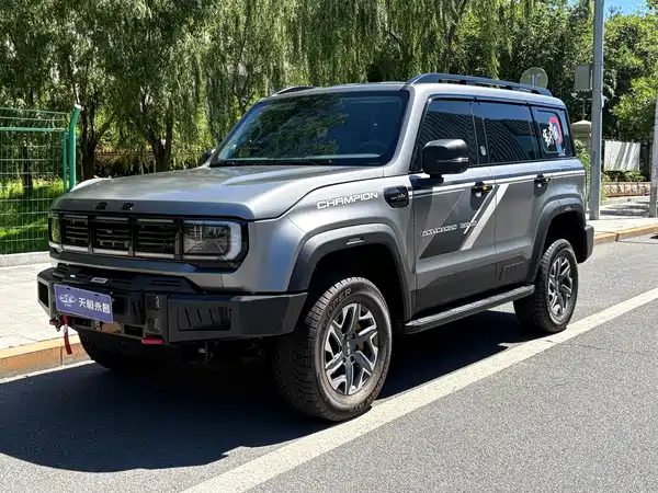 BAIC BJ40 2025