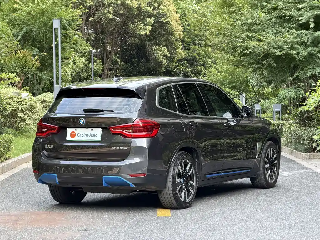 BMW iX3 2021 — фото 4