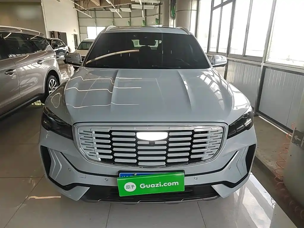 Geely Xingyue L 2023 — фото 3