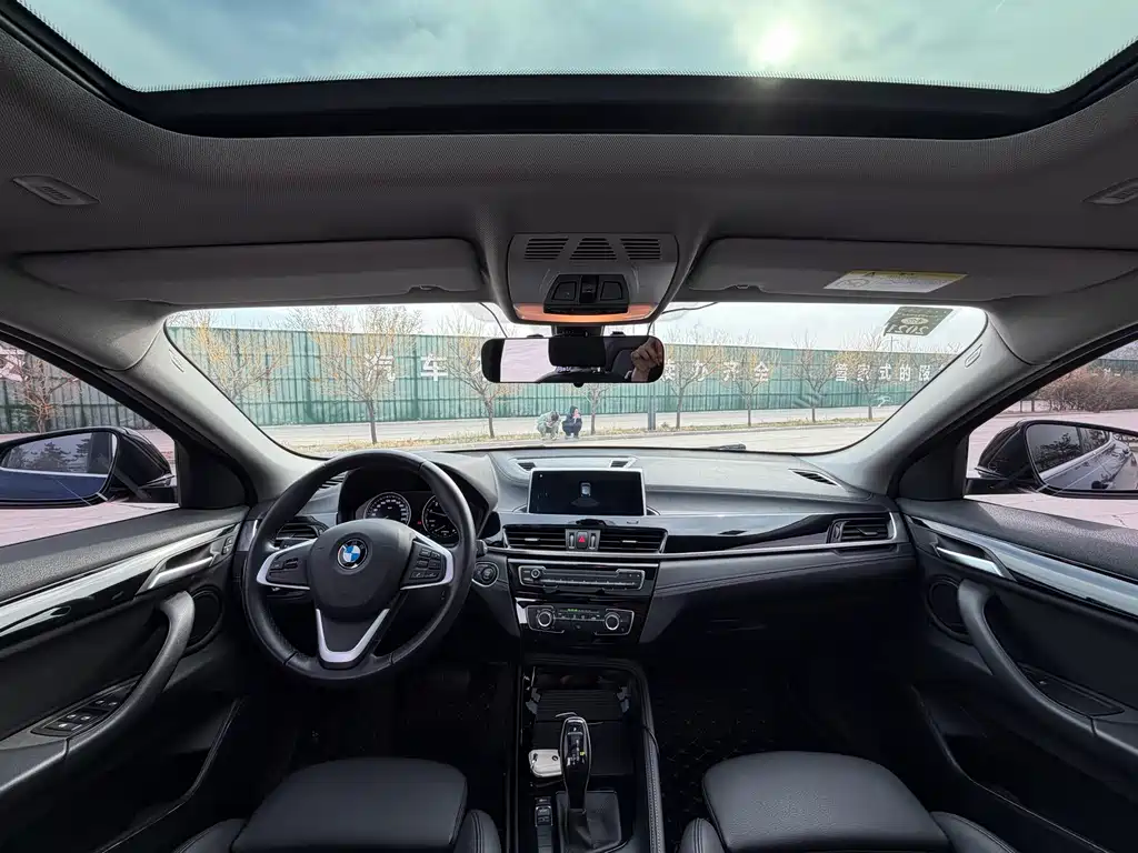 BMW X2 2019 — фото 16