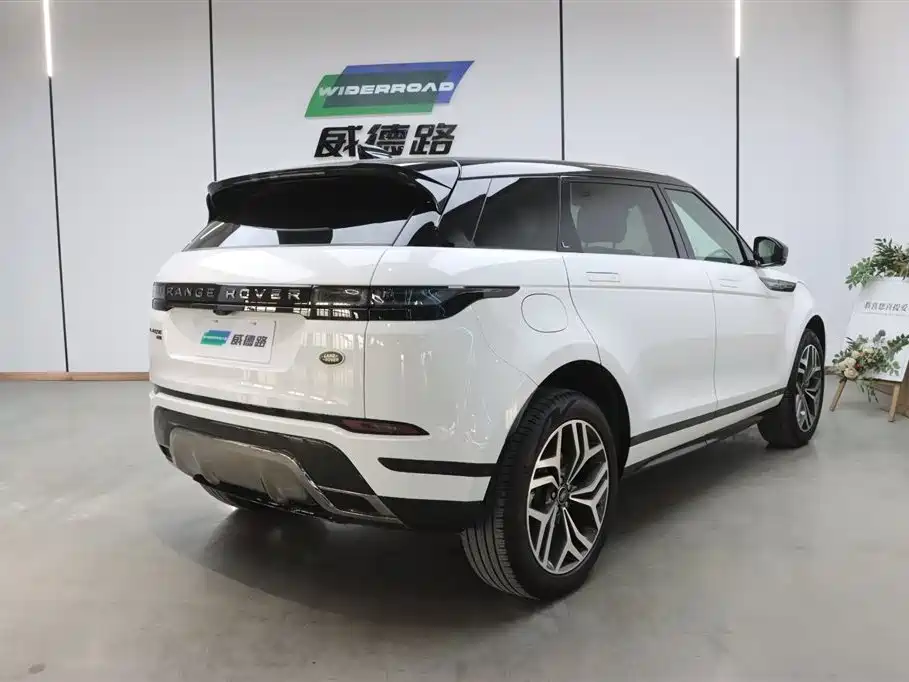 Land Rover Evoque 2022 — фото 5
