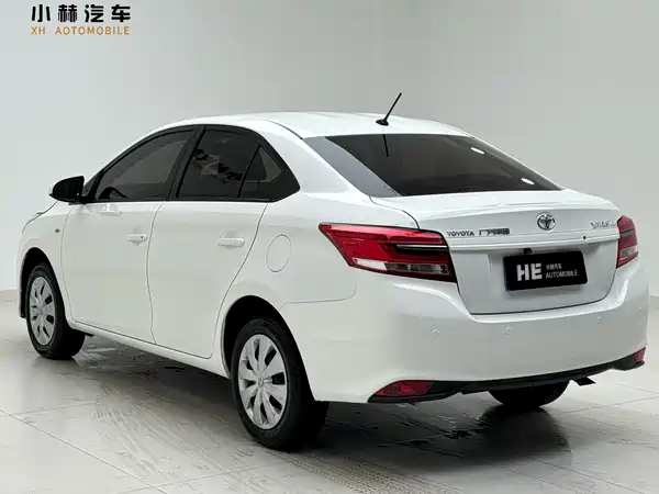 Toyota Yaris L 2020