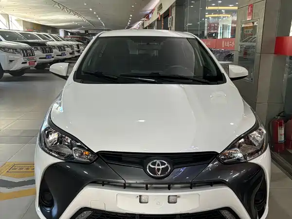 Toyota Yaris L 2016