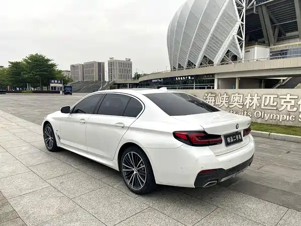 BMW 5 Series 2022