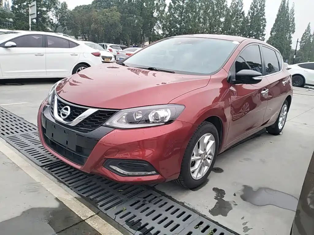 Nissan Tiida 2023