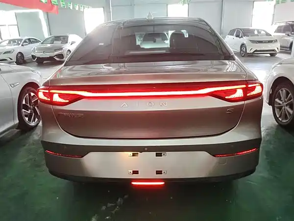 Aion S 2023