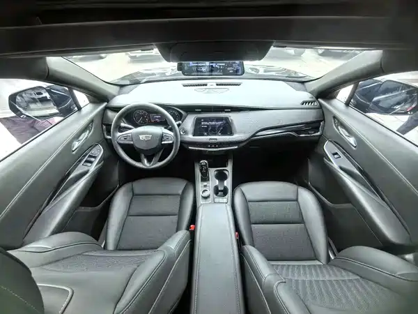 Cadillac XT4 2022