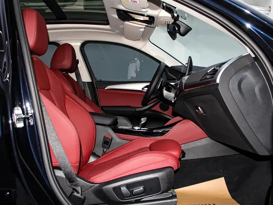 BMW X4 2024 — фото 18