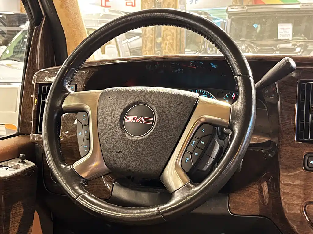 GMC SAVANA 2015 — фото 14