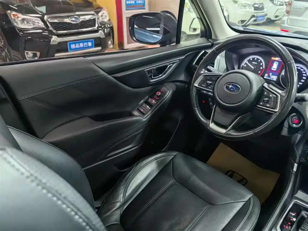 Subaru Forester 2019 — фото 17
