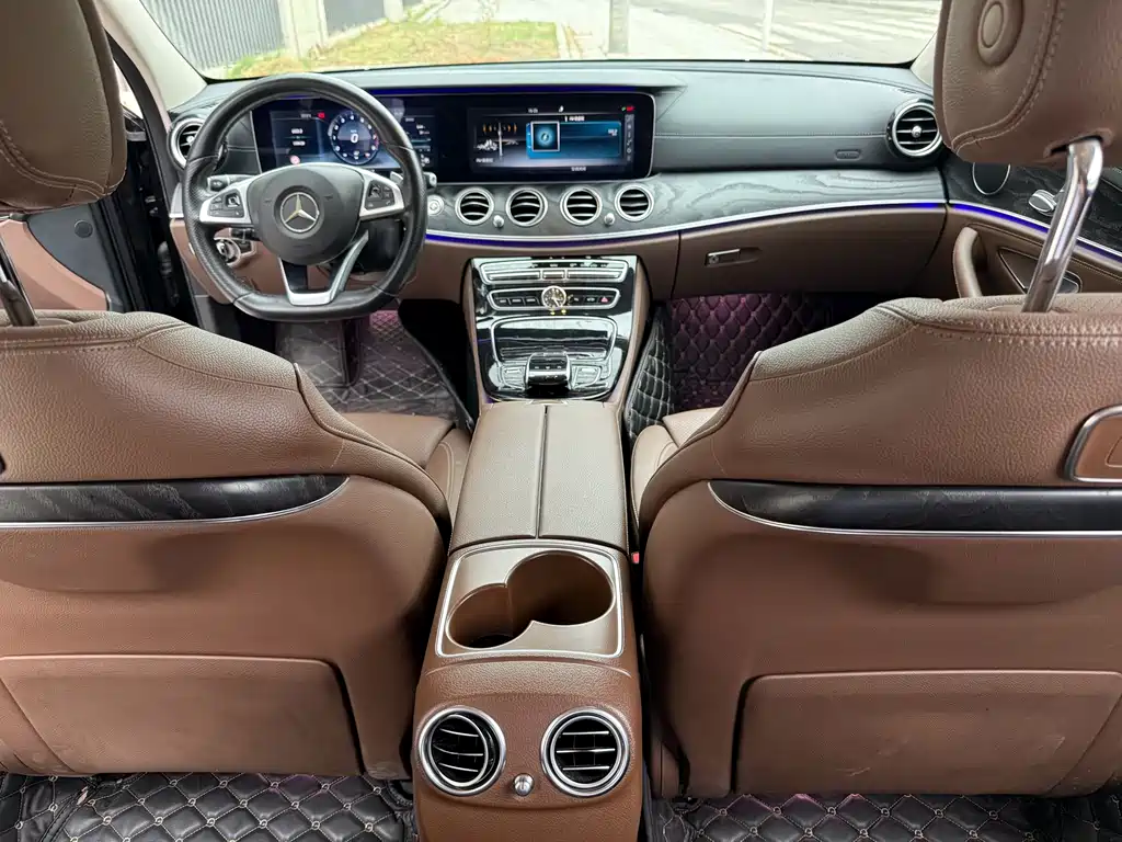 Mercedes-Benz E-Class 2017 — фото 11