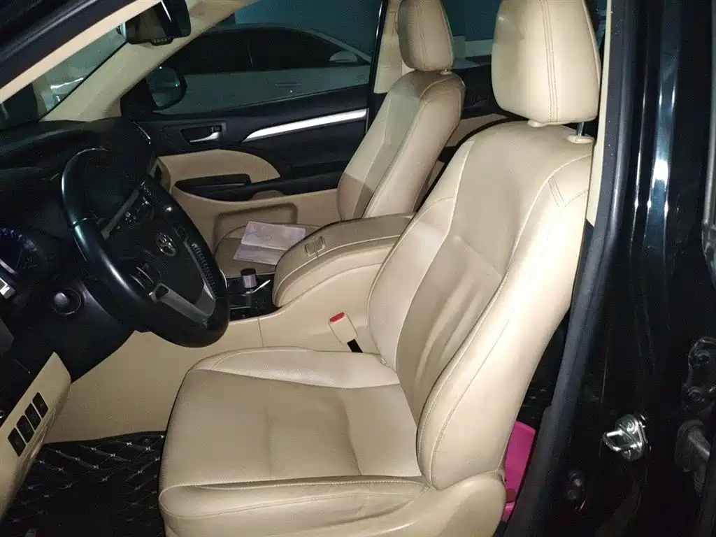 Toyota Highlander 2019 — фото 12