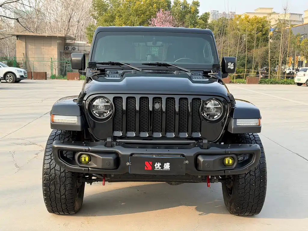 Jeep Wrangler 2021 — фото 2