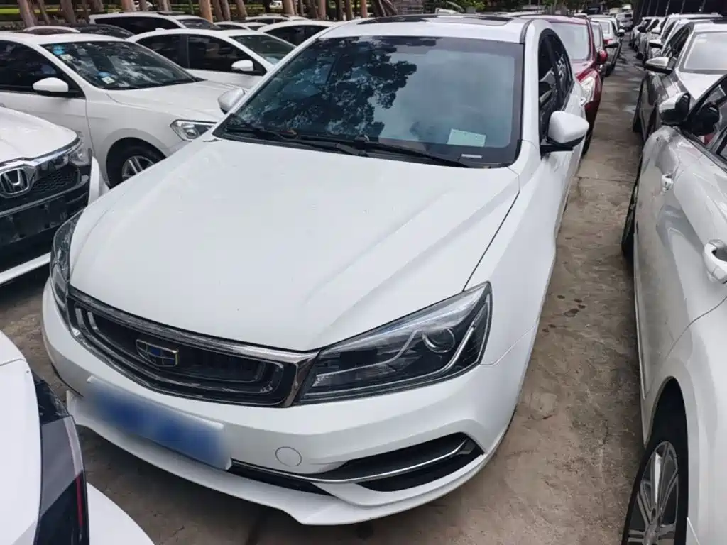 Geely Emgrand 2018