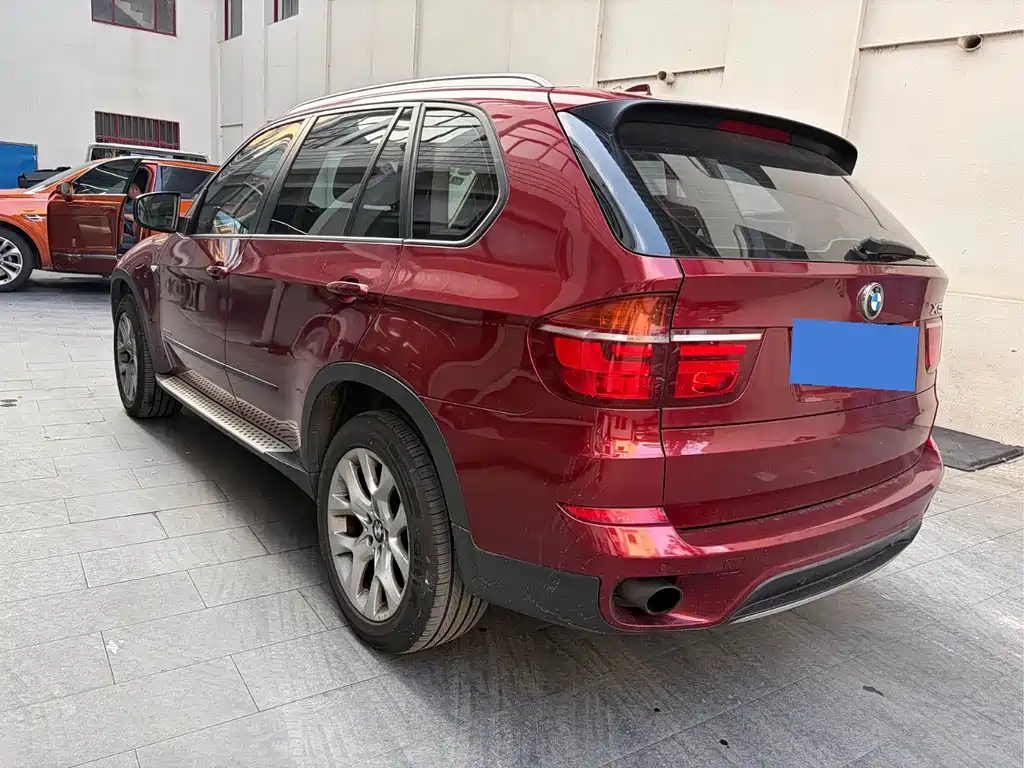 BMW X5 2011 — фото 7