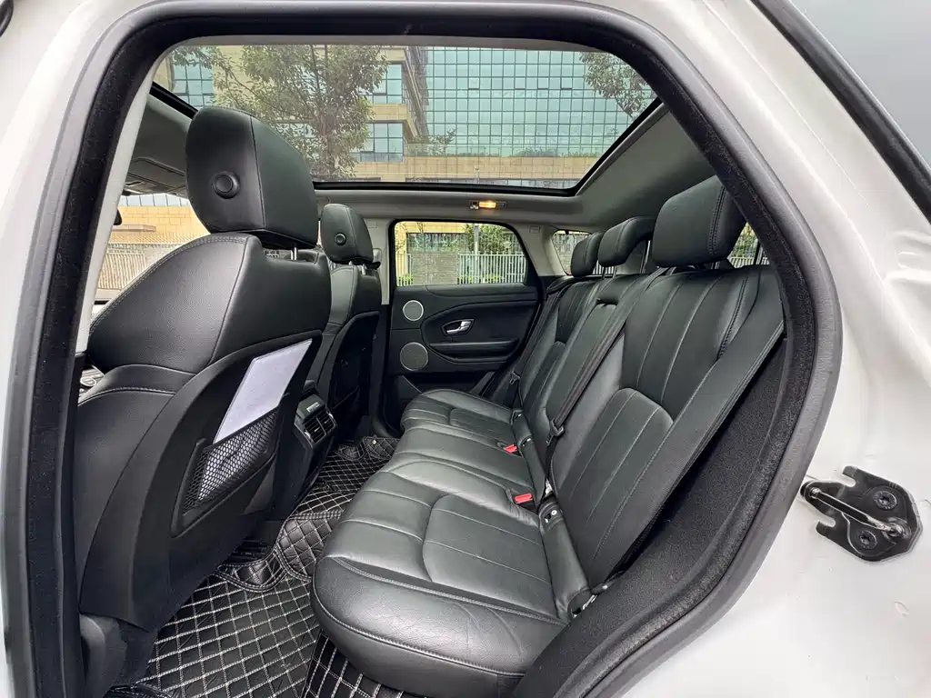 Land Rover Evoque 2018 — фото 13