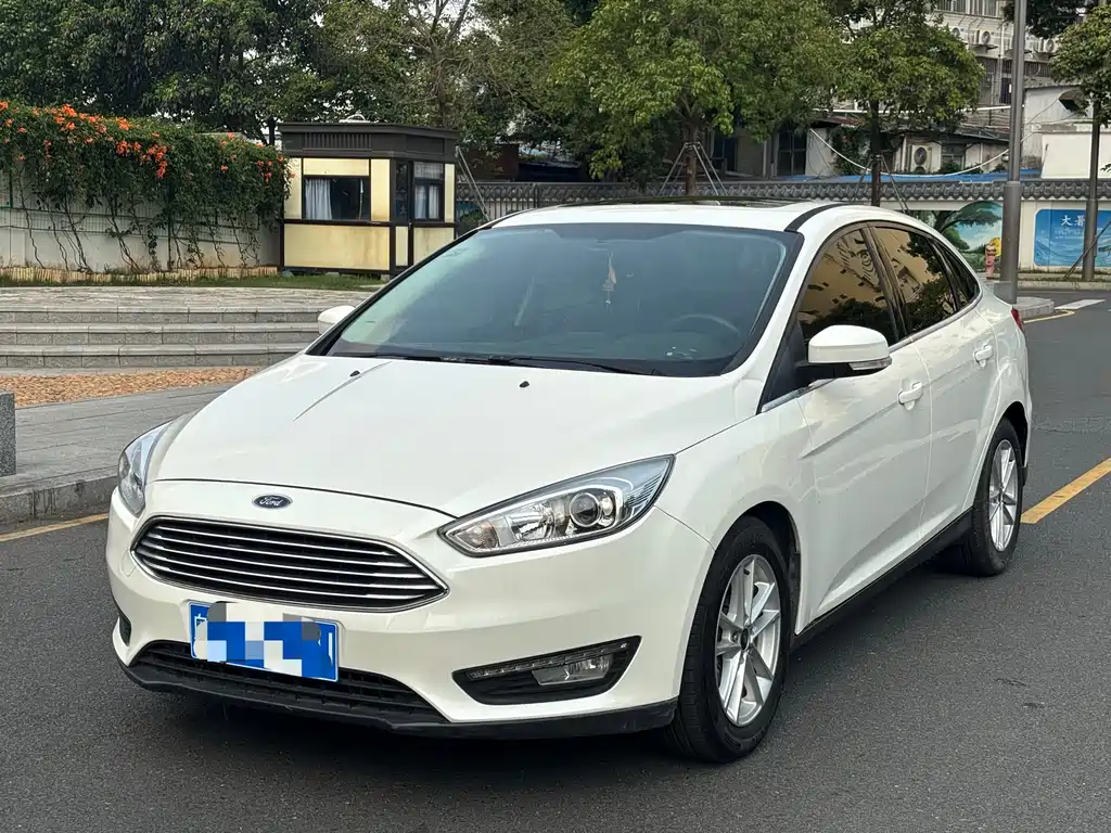 Ford Focus 2016 — фото 1